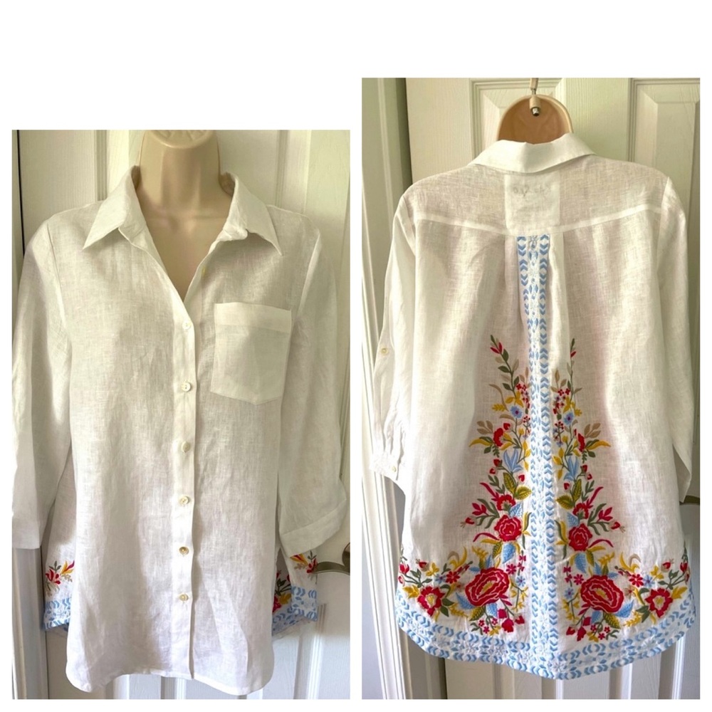 Kyla Seo Anthropologie embroidery in back Button up Shirt in Small NWOT